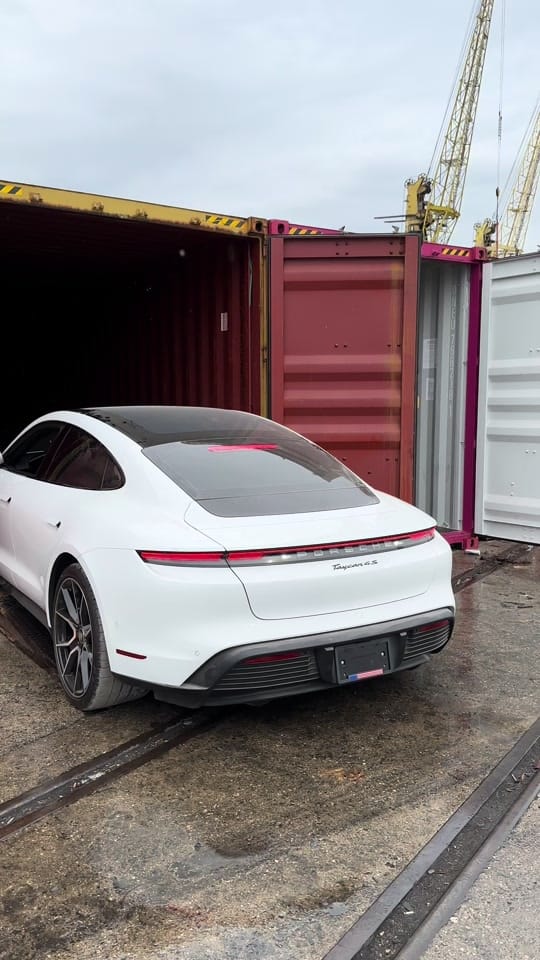 Post 3 by Exclusive Cars & Shipping on TikTok (video)