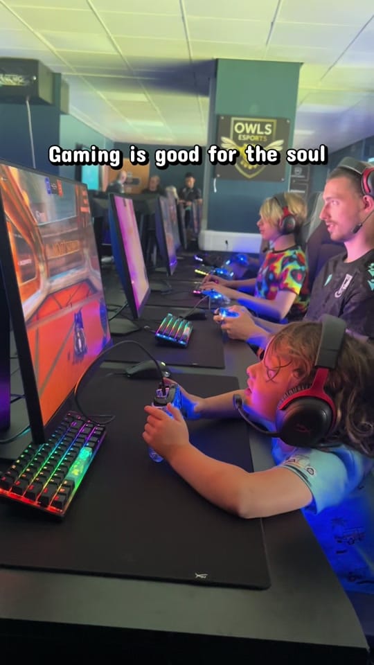 Post 1 by OWLS ESPORTS on TikTok (video)