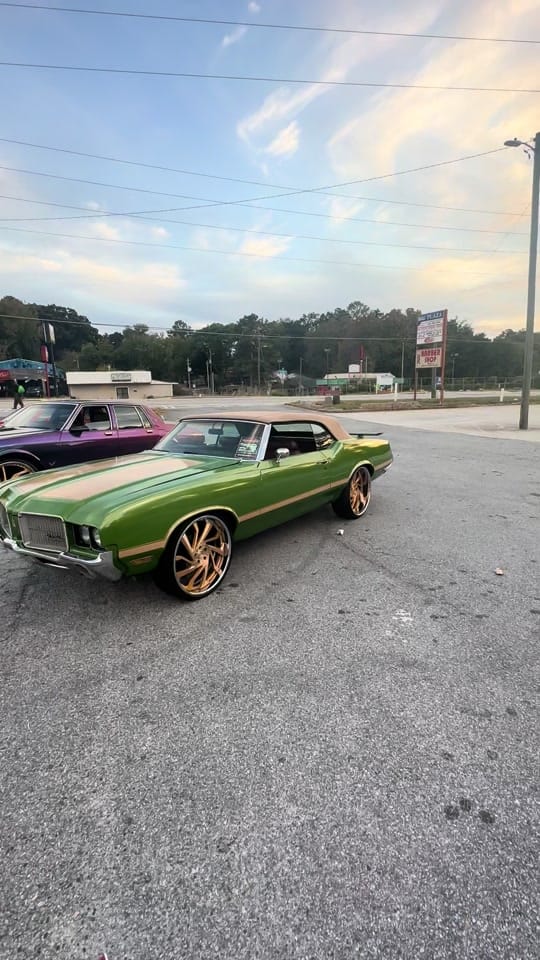 Post 3 by MoneyTree15x107 on TikTok (video)