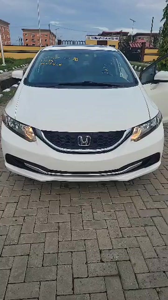 Post 1 by MOSHAM AUTOS on TikTok (video)