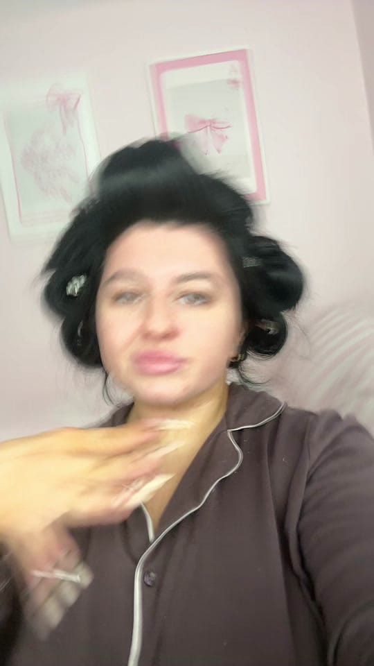 Post 6 by Vanessa Canning on TikTok (video)
