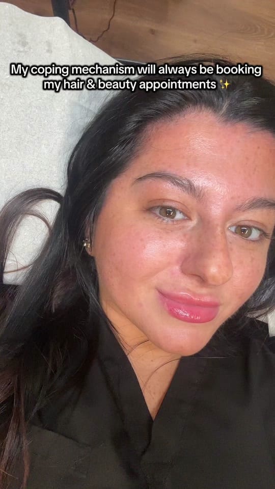 Post 1 by Vanessa Canning on TikTok (video)