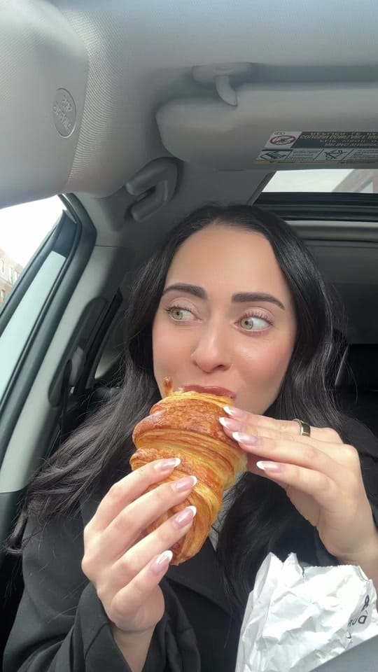 Post 8 by stef on TikTok (video)