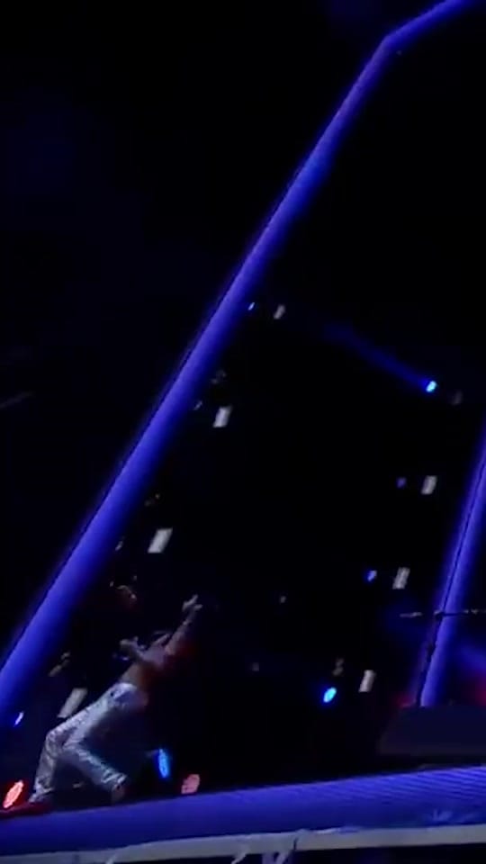 Post 7 by Biffy Clyro on TikTok (video)