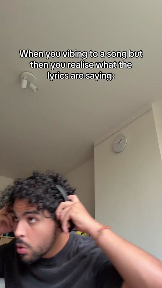 Post 6 by Ivan Andres Caballero Sanchez on TikTok (video)