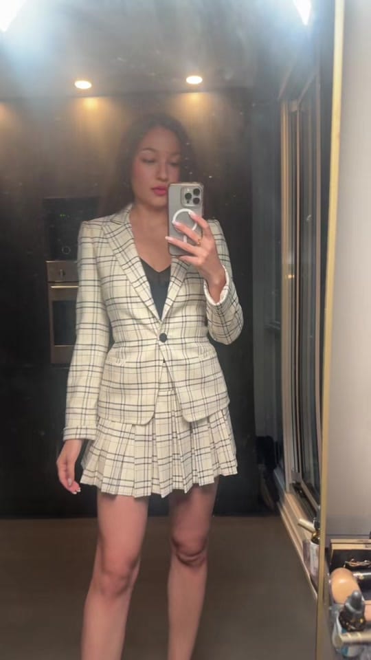 Post 7 by Vladislava Usacheva on TikTok (video)
