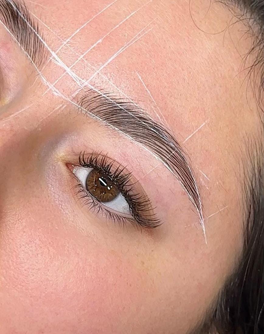 Post 7 by PAULYNE | BROW FAIRY🧚🏾‍♀️ on TikTok (video)
