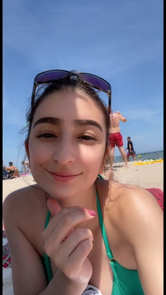Post 9 by Daniela on TikTok (video)