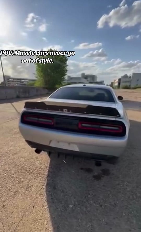 Post 9 by 🥇USA Car’s Marketplace on TikTok (video)