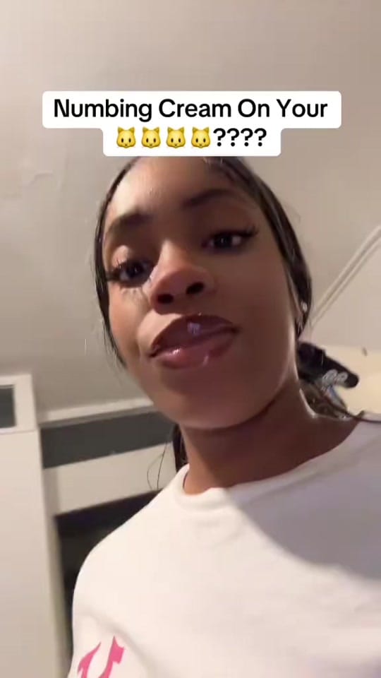 Post 7 by The Wax Bar London on TikTok (video)