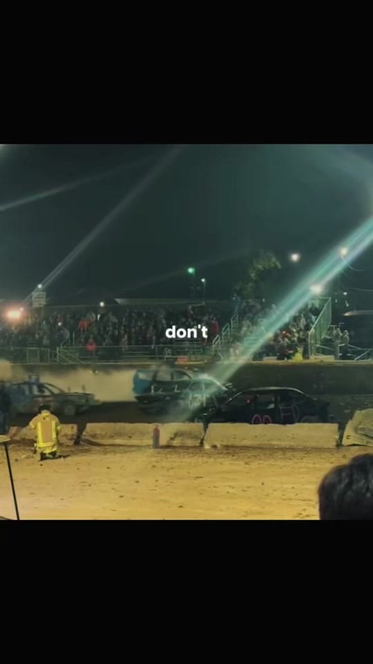 Post 4 by Adrian Abolins on TikTok (video)