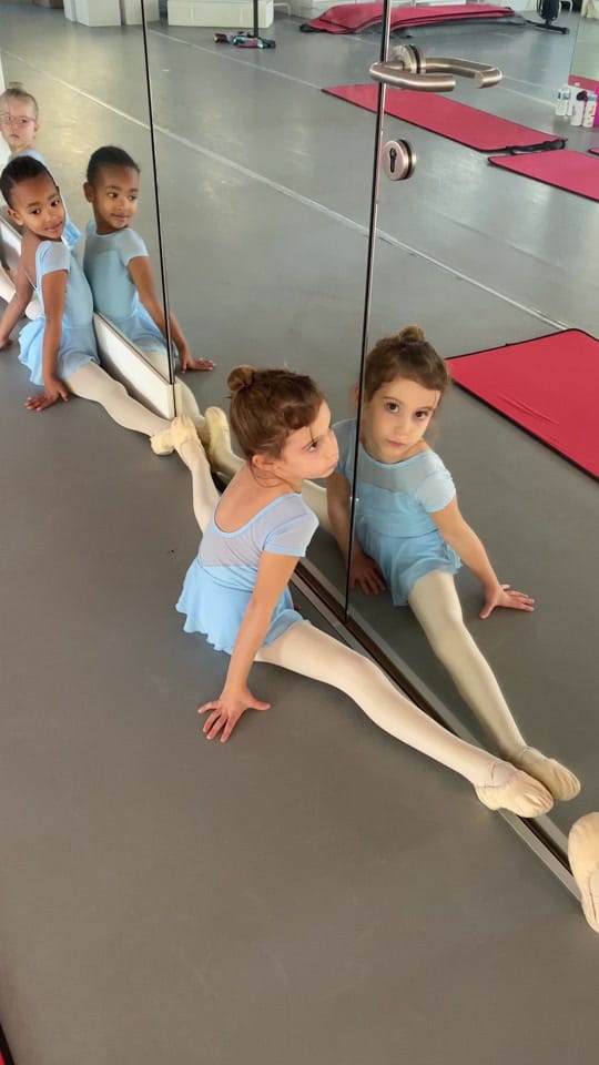 Post 9 by balletworkout on TikTok (video)
