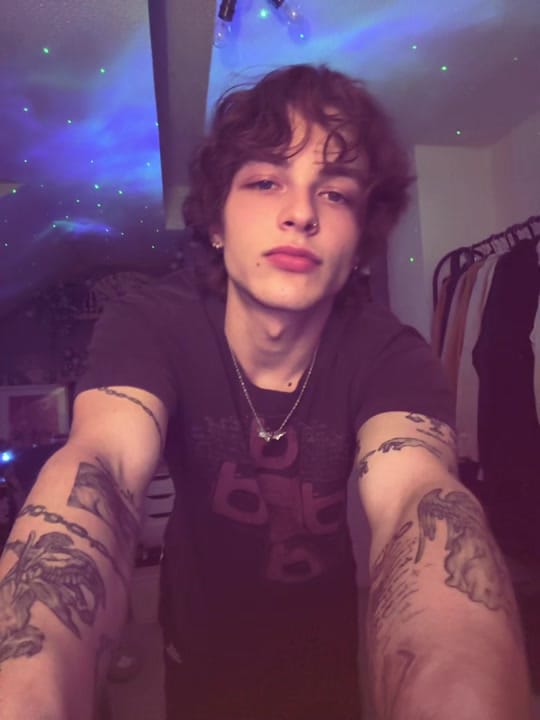 Post 4 by George on TikTok (video)