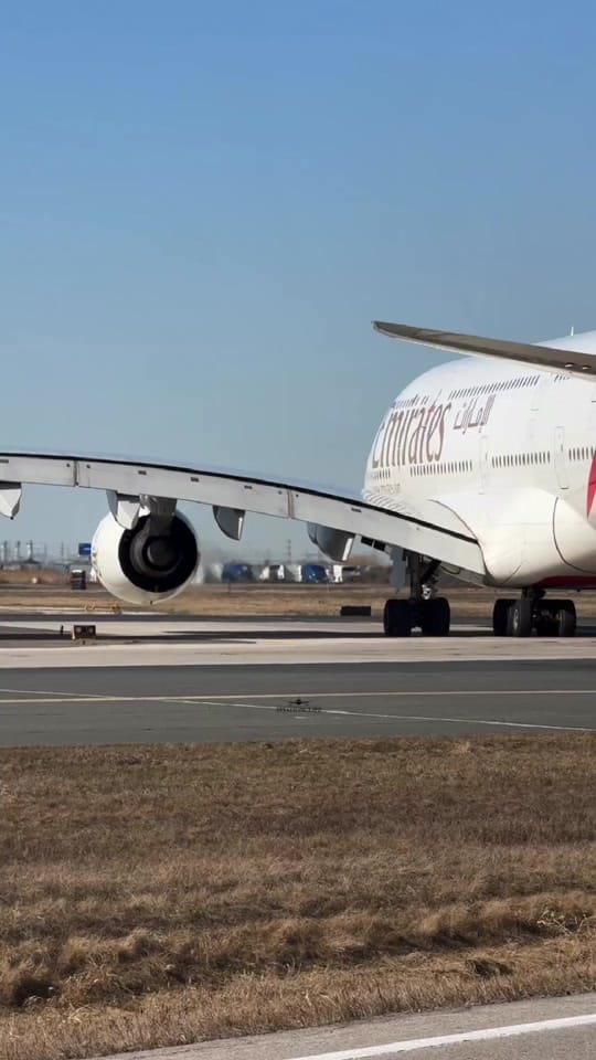 Post 1 by Aviationclipz on TikTok (video)