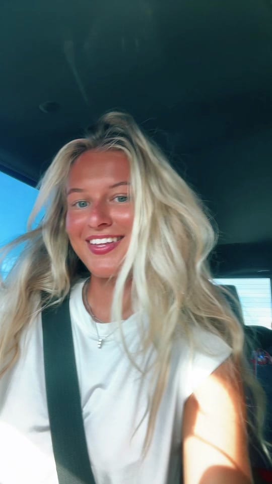 Post 3 by lun👙💓🫧 on TikTok (video)