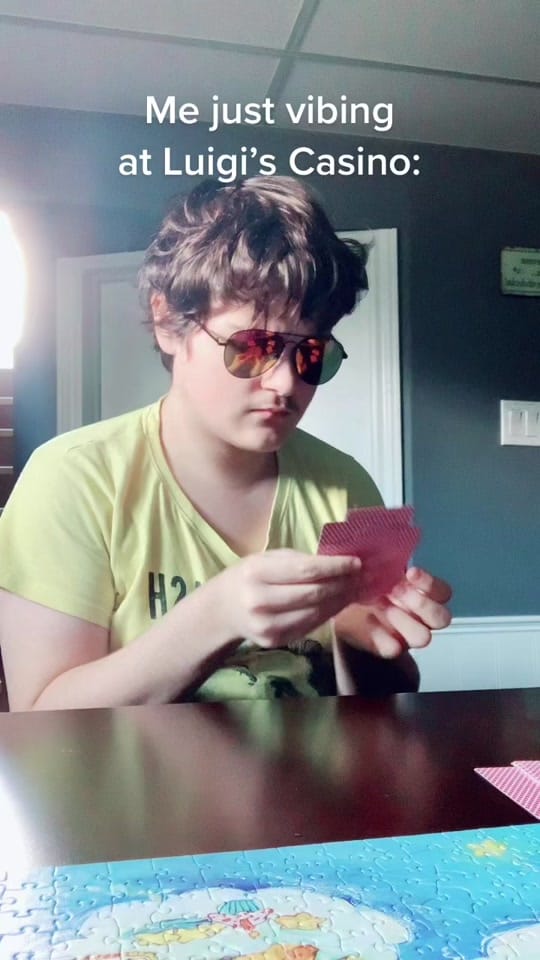 Post 1 by Lucas on TikTok (video)