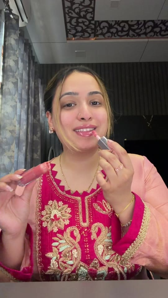Post 7 by Artistry_by_Aarzoo on TikTok (video)