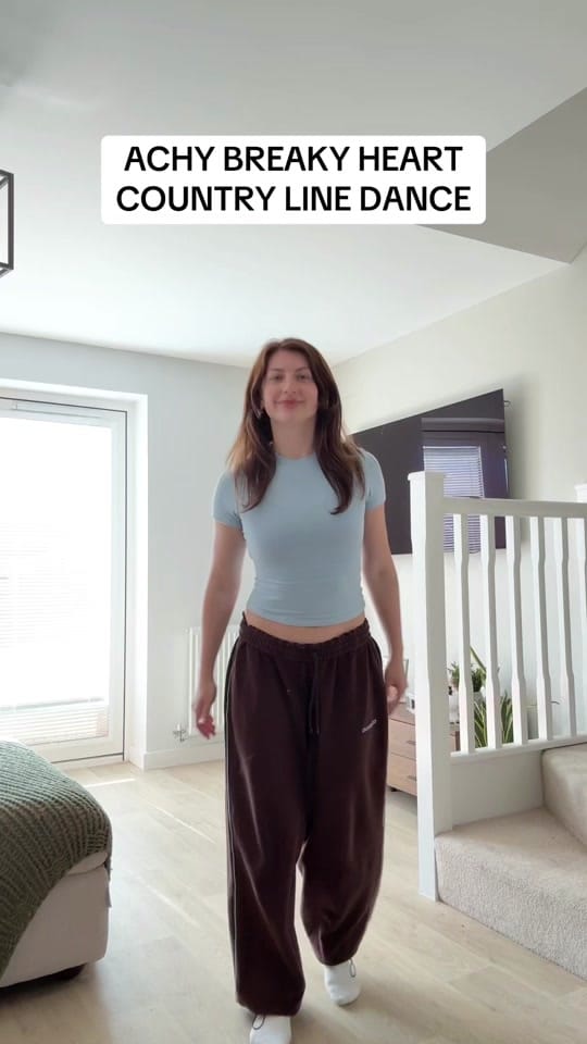 Post 3 by The Dance Exclusive on TikTok (video)