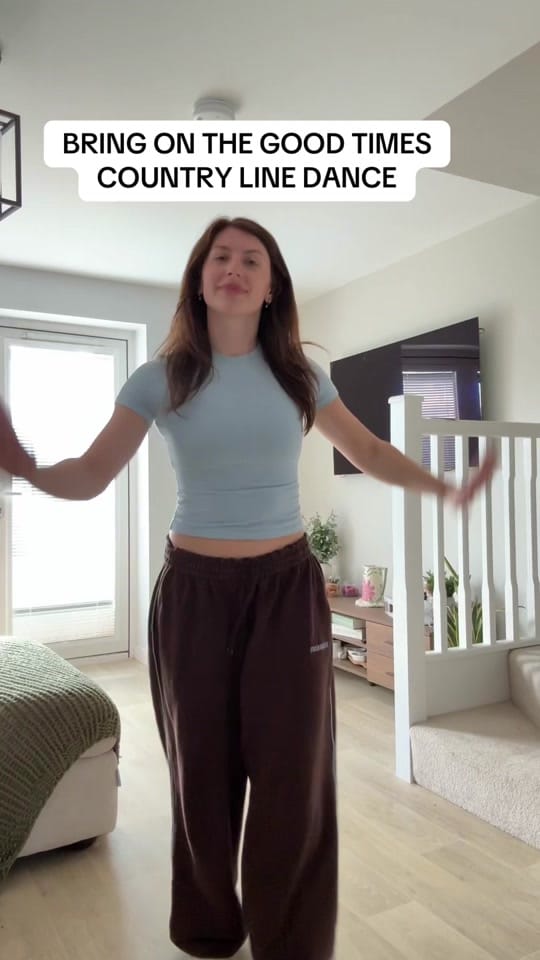 Post 5 by The Dance Exclusive on TikTok (video)