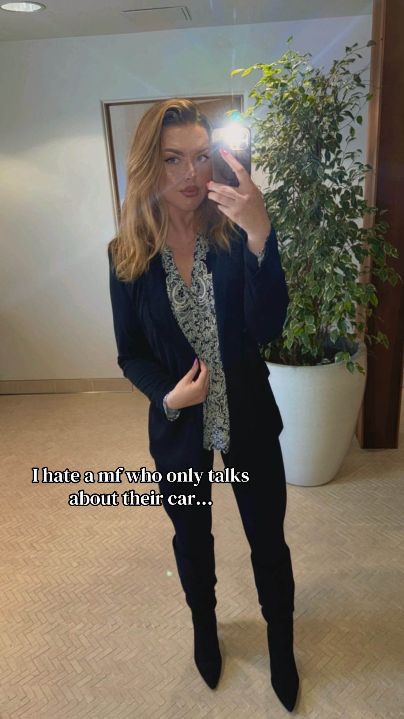 Post 2 by C A R L Y on TikTok (video)
