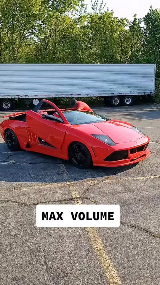 Post 1 by Lamborghiniownerybr on TikTok (video)