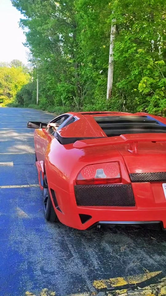 Post 3 by Lamborghiniownerybr on TikTok (video)