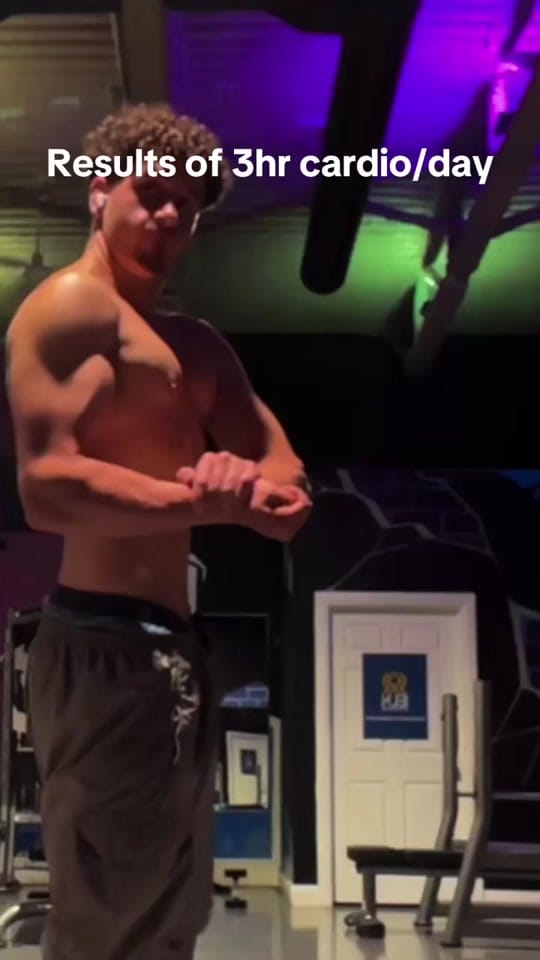 Post 6 by Anabolic Shelly on TikTok (video)