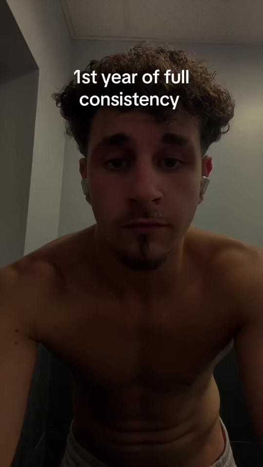 Post 4 by Anabolic Shelly on TikTok (video)