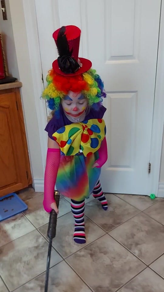 Post 2 by Amanda Joy Templeman on TikTok (video)