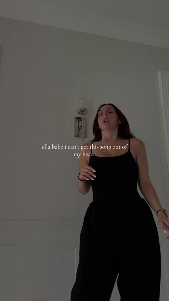 Post 2 by Jessica on TikTok (video)