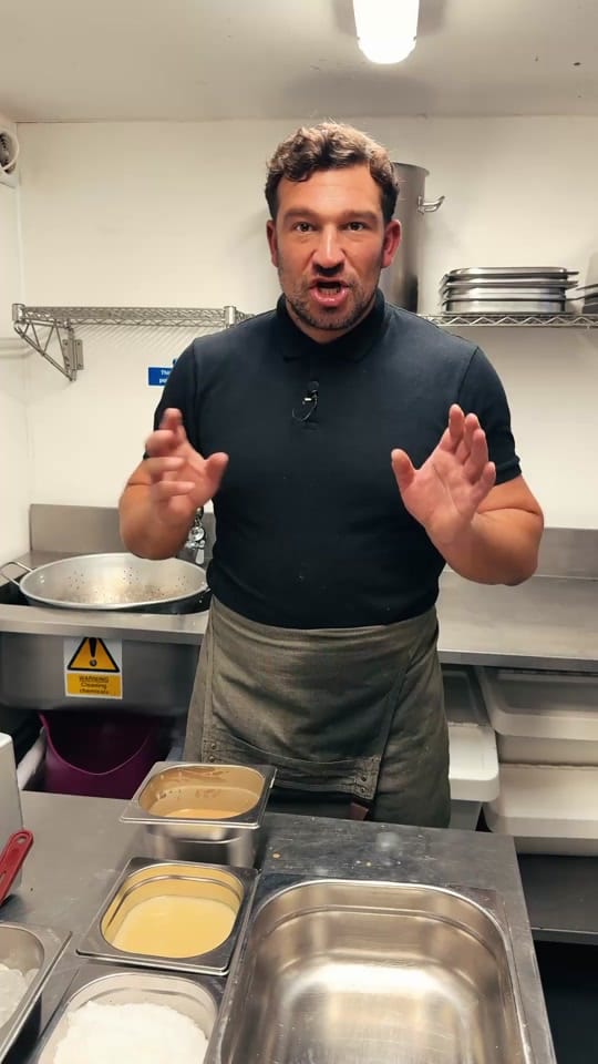 Post 1 by Sqew on TikTok (video)