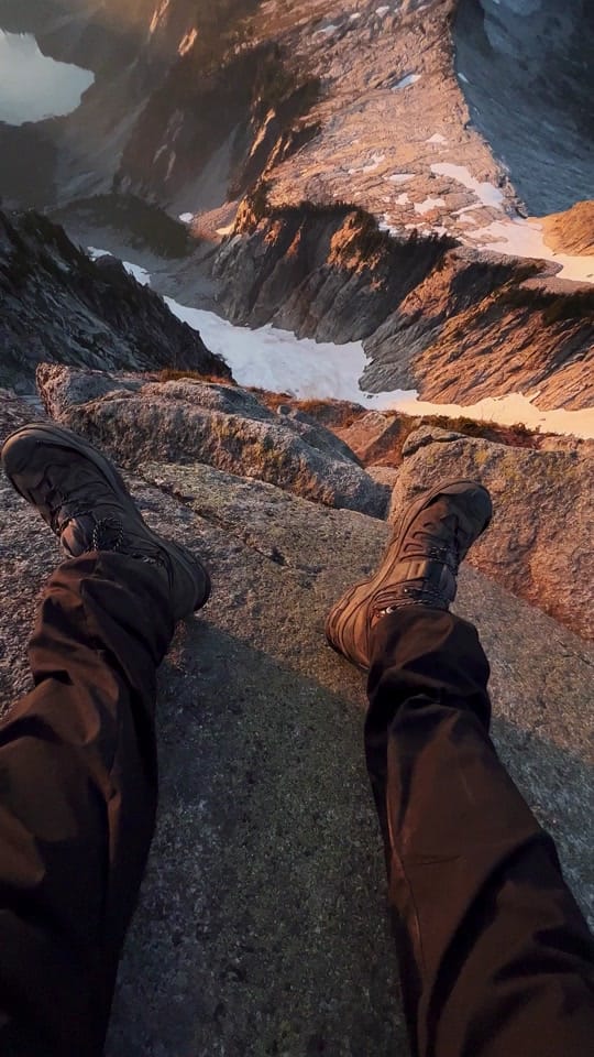 Post 3 by Anton Hugo on TikTok (video)