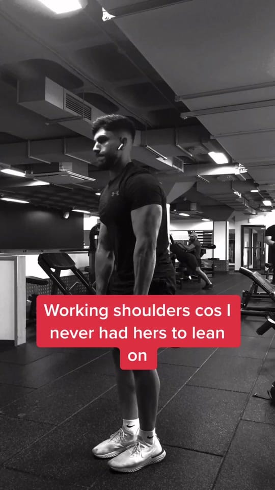 Post 6 by Chris Georgiou on TikTok (video)