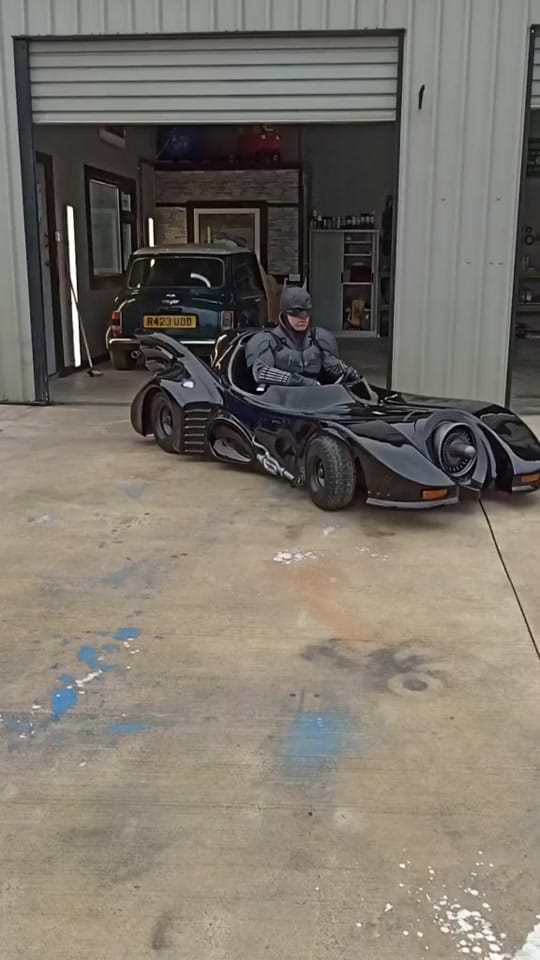 Post 9 by alanfaycomedy on TikTok (video)
