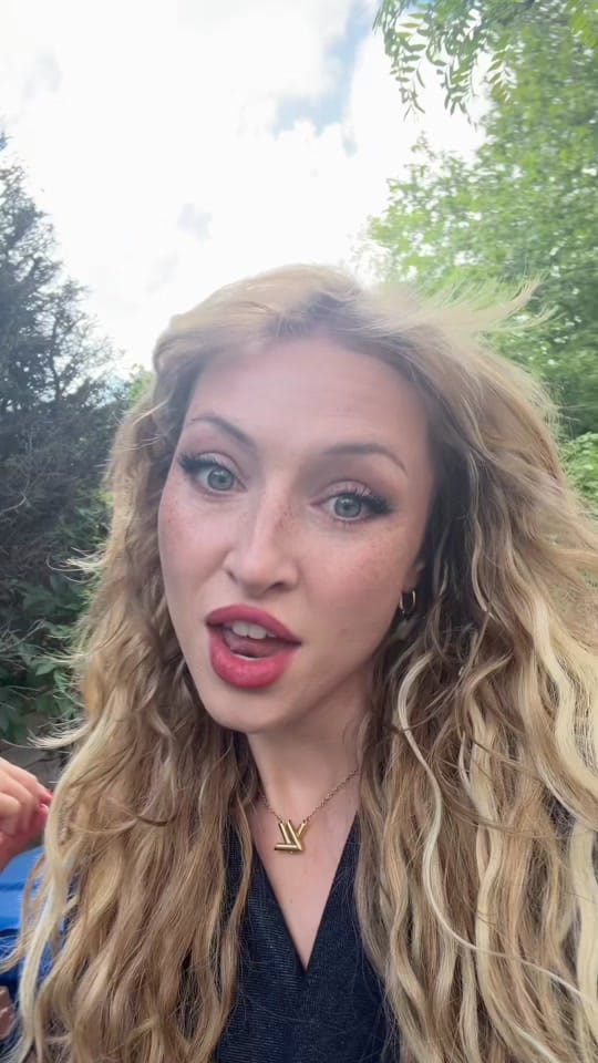 Post 3 by Jazzy Phoenix on TikTok (video)