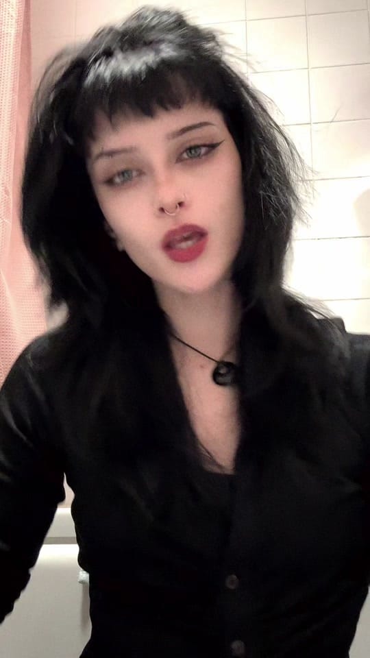Post 2 by Noy🥀 on TikTok (video)