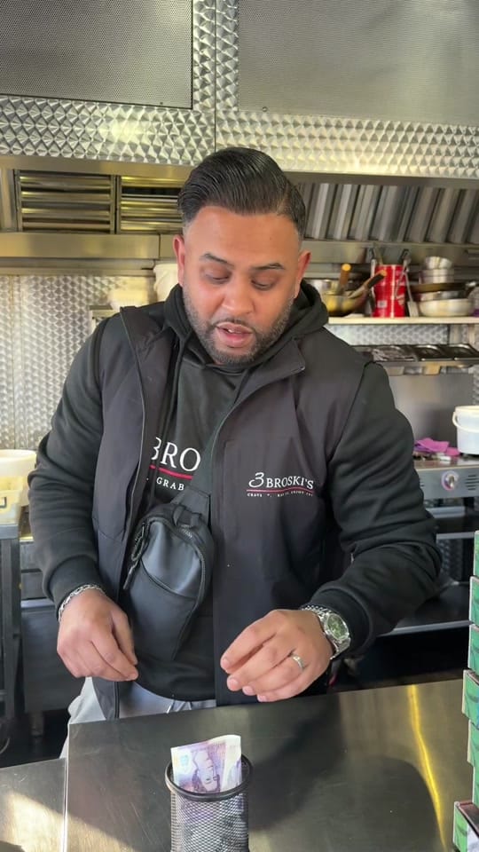 Post 1 by 3_broskis on TikTok (video)