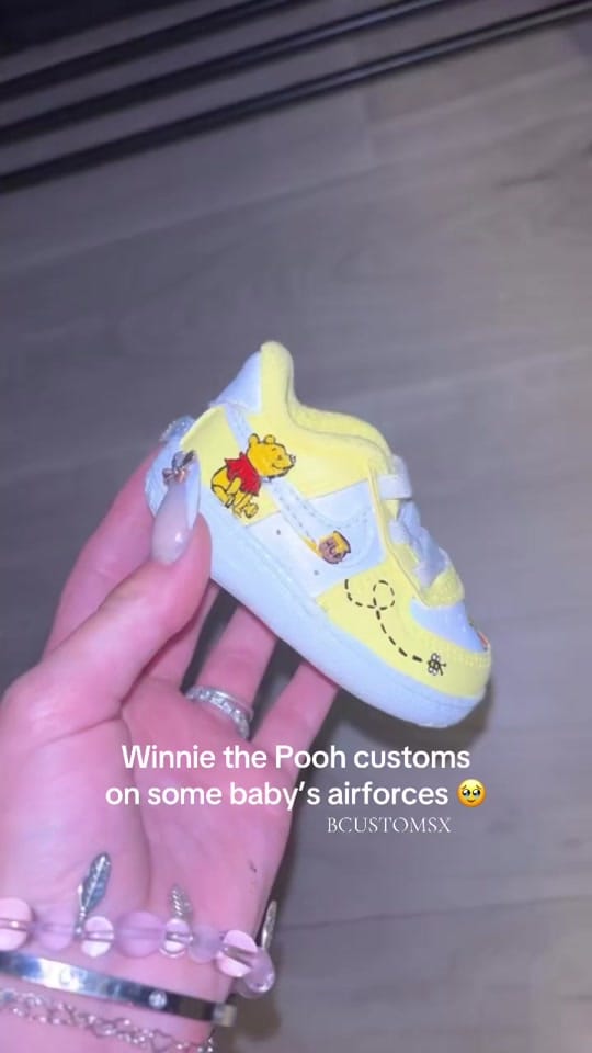 Post 9 by Bela <3 on TikTok (video)