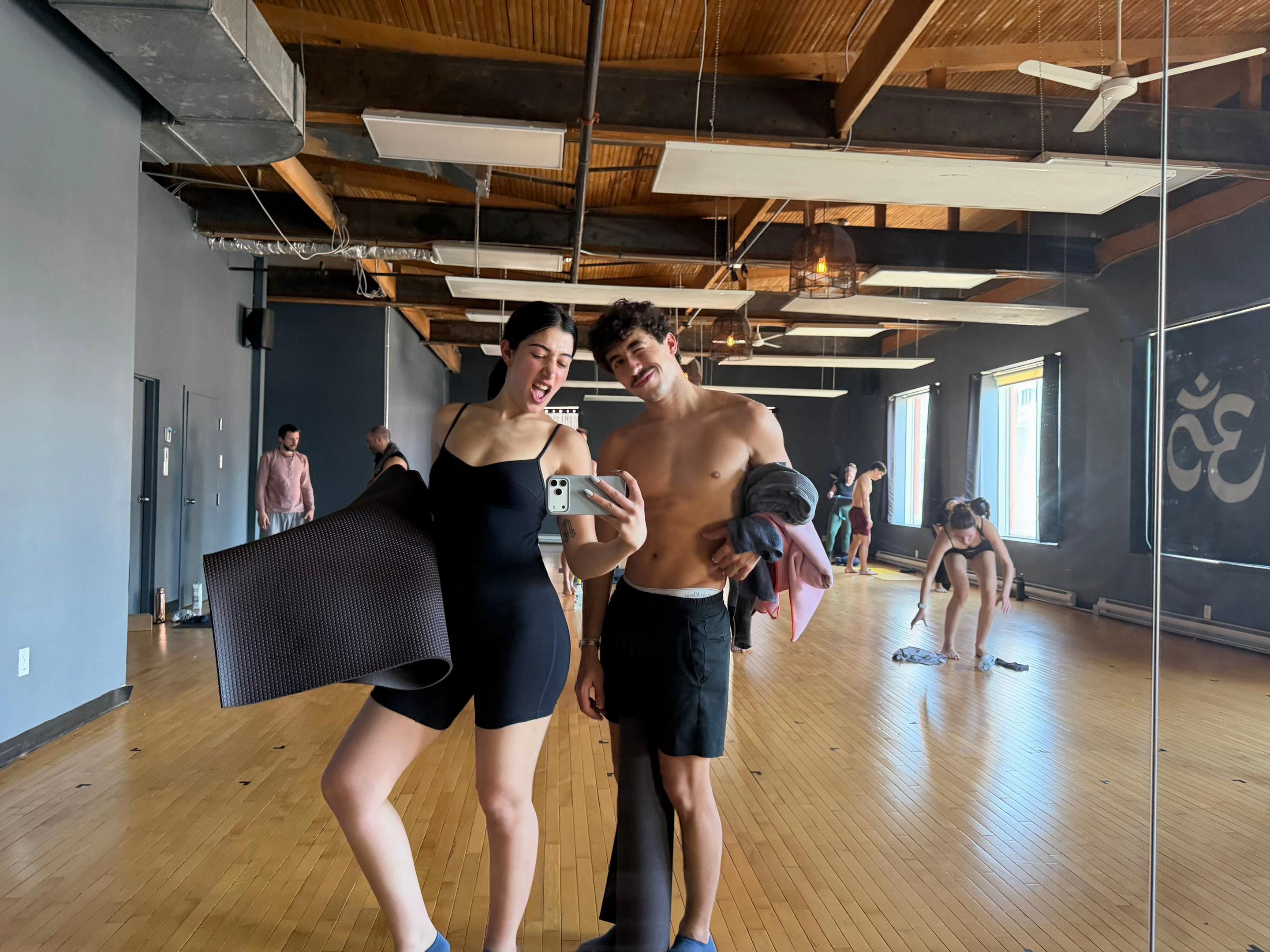Post 5 by antween on TikTok (video)