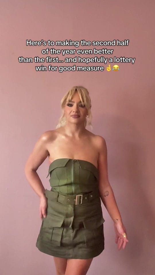 Post 5 by Stacey Empey 😘✌️ on TikTok (video)