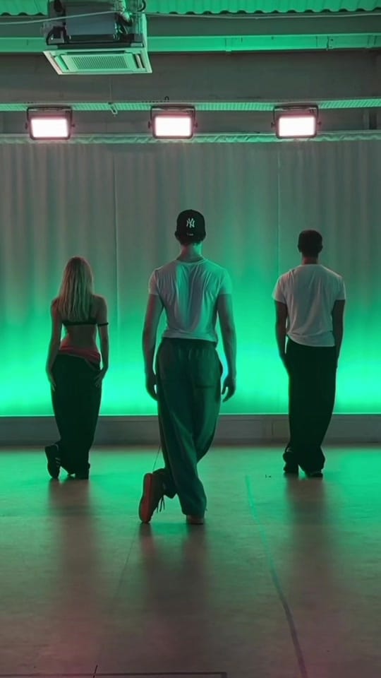 Post 6 by Chase Vollenweider on TikTok (video)