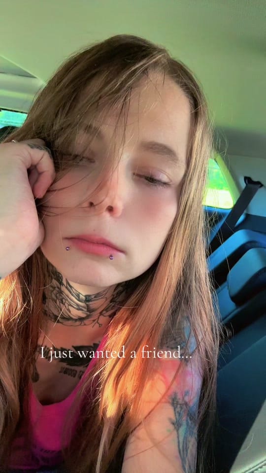 Post 1 by Ylenia💔 on TikTok (video)
