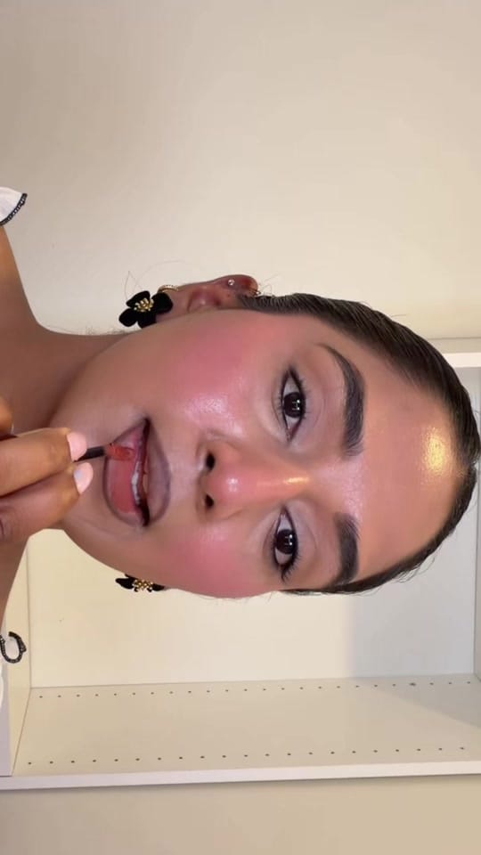 Post 2 by glam_by_sumi on TikTok (video)