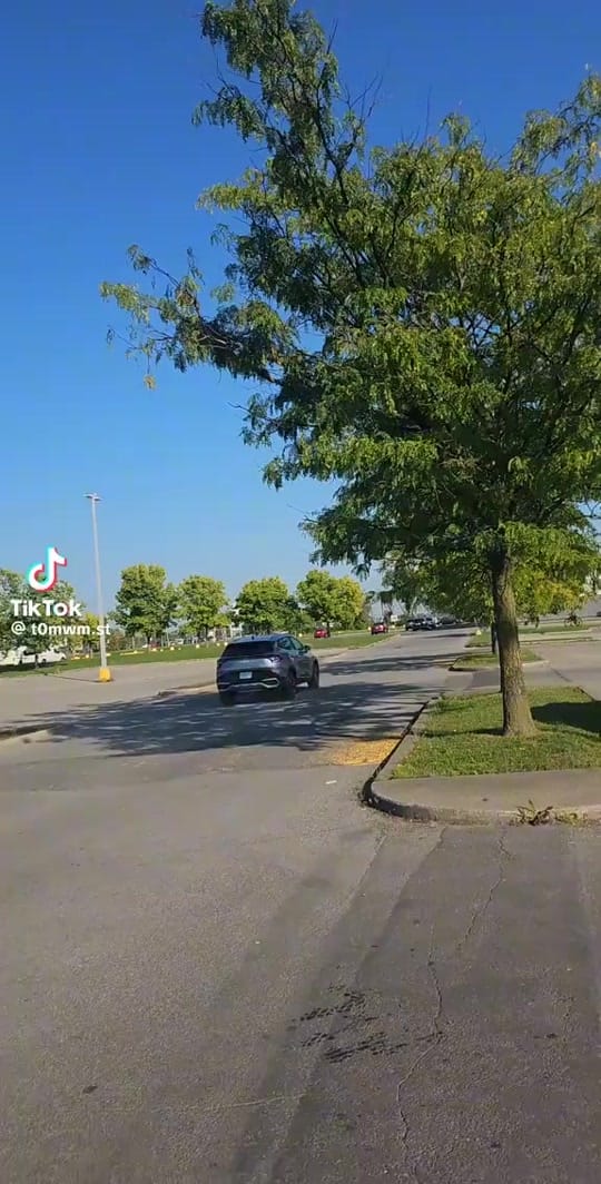 Post 9 by ACTU QUEBEC POLICE👮🏼‍♂️🚓🚨 on TikTok (video)