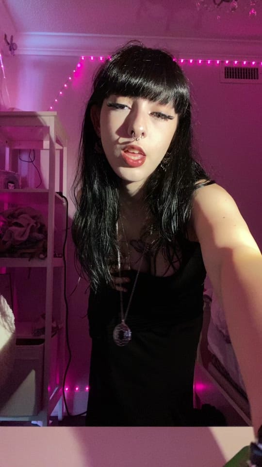 Post 8 by Ash🎀 on TikTok (video)