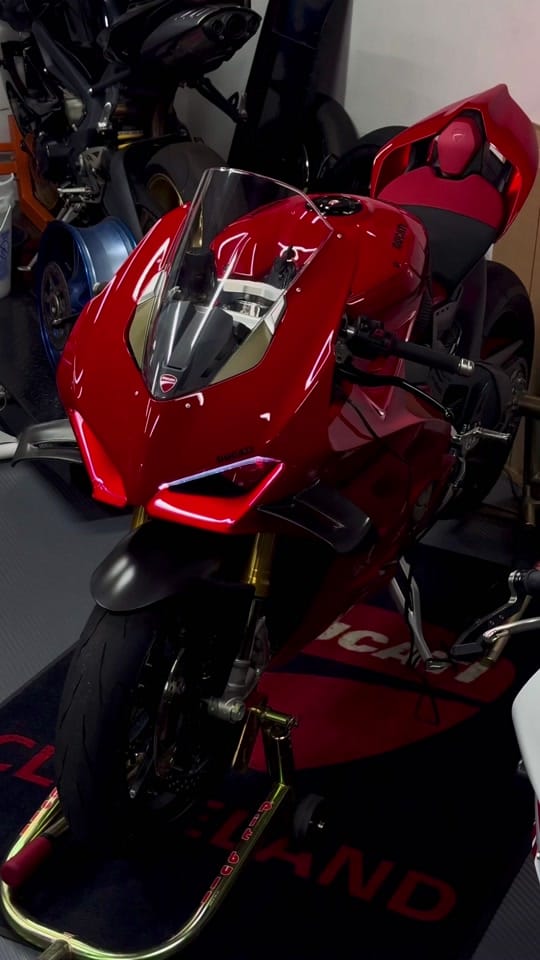Post 7 by motorradboy on TikTok (video)