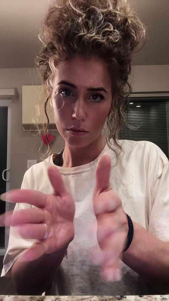 Post 2 by Calista Nikolai on TikTok (video)
