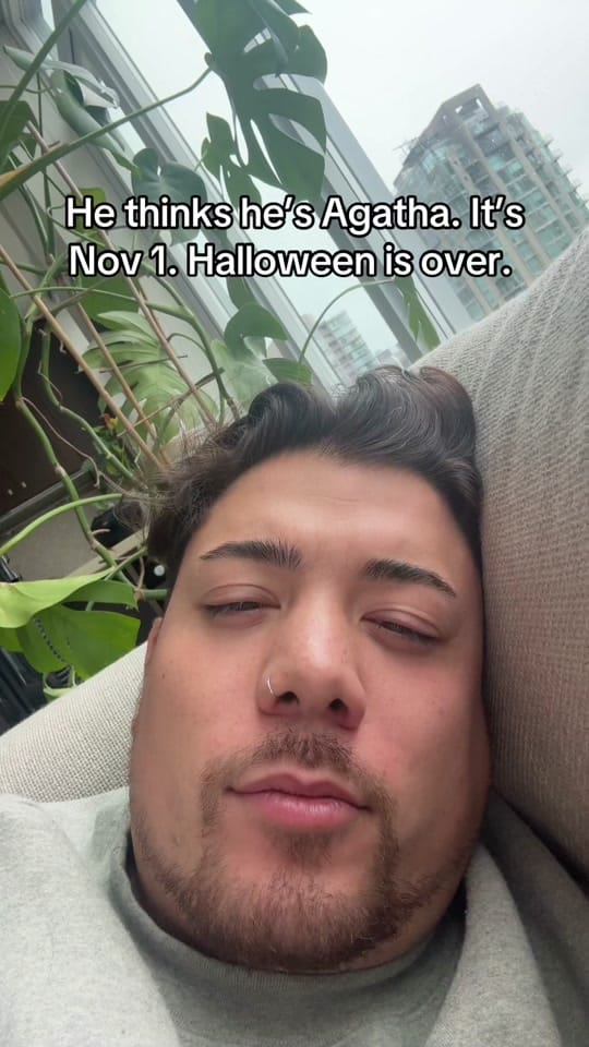 Post 3 by Connor Lyn on TikTok (video)