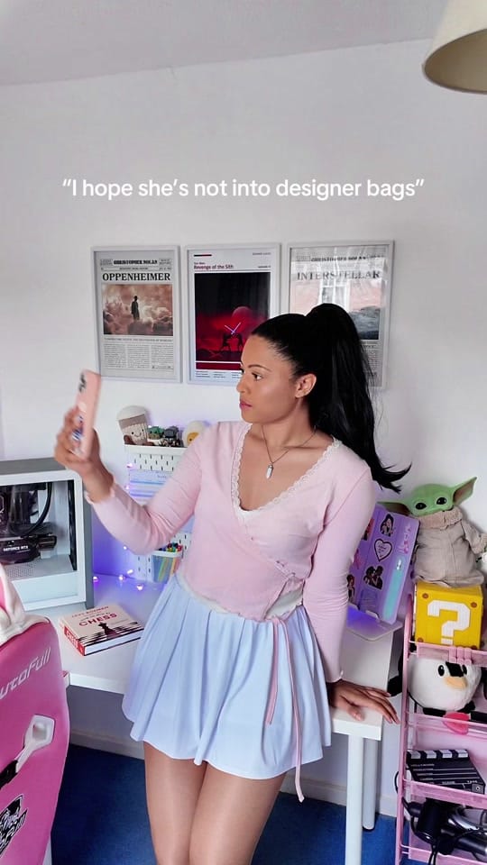 Post 5 by Liv ʚ♡ɞ on TikTok (video)