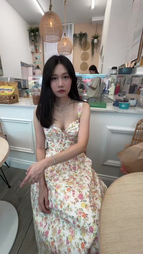 Post 2 by 🌸hannie 하니🌸 on TikTok (video)